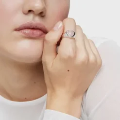 Anillo sello corazón de y calcedonia rosa Bold Motif^TOUS Outlet
